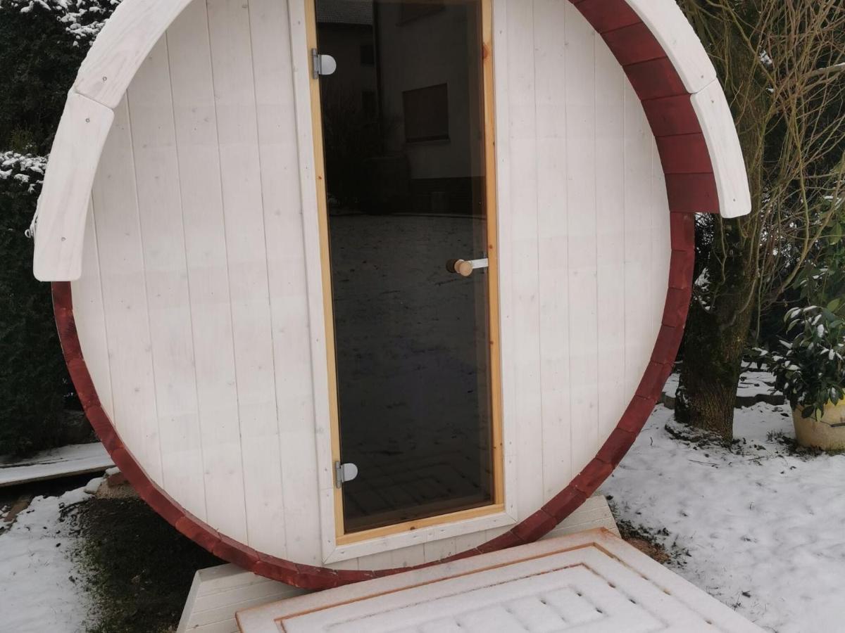 Wonderful Apartment With Barrel Sauna Stockheim  エクステリア 写真